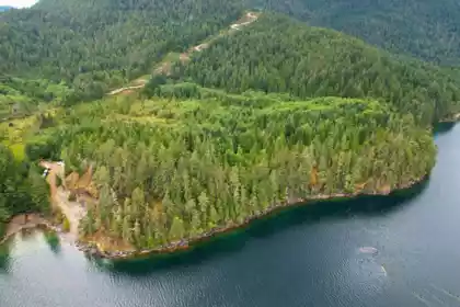 Family Room Photo of DL 2732 Vanguard Bay, Nelson Island, BC