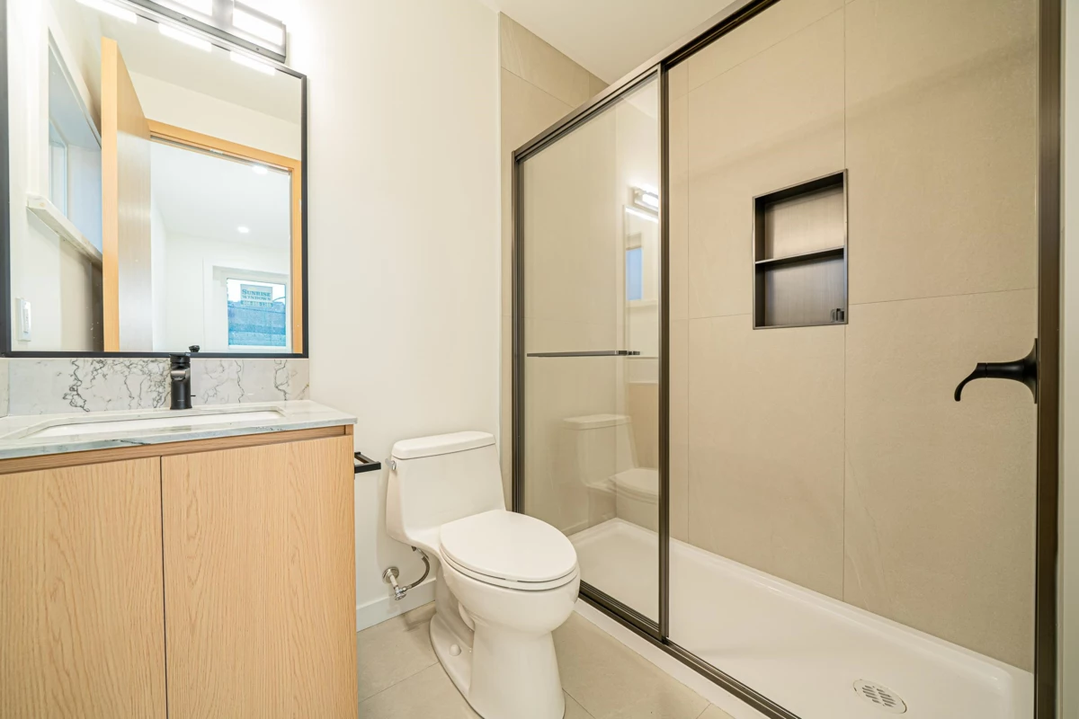 Garage Interior Photo of 1 5091 Buxton Street, Burnaby, BC