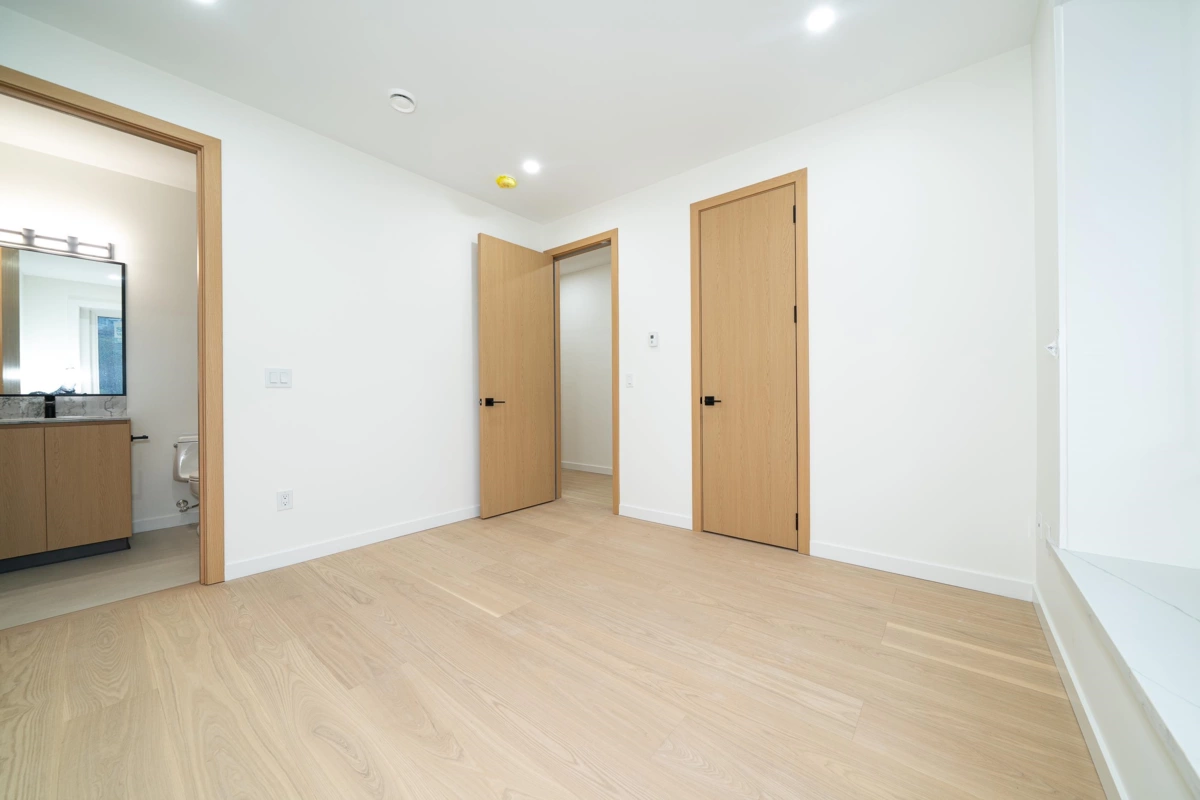 Staircase Photo of 1 5091 Buxton Street, Burnaby, BC