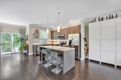 40 5888 144 Street, Surrey, BC, Surrey — Townhouse for sale
