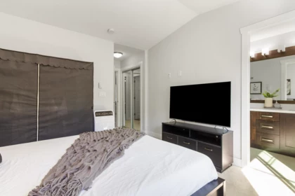 Laundry Room Photo of 10 14285 64 Avenue, Surrey, BC