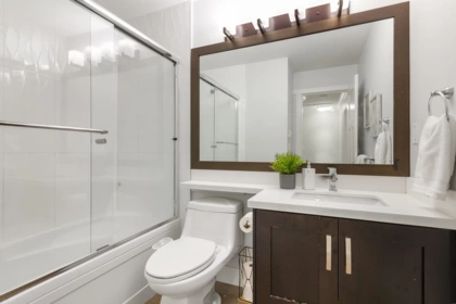 Mudroom Photo of 10 14285 64 Avenue, Surrey, BC