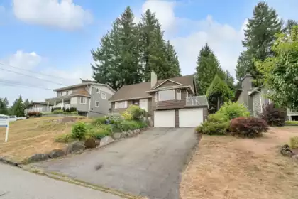 914 Baker Drive, Coquitlam, BC, Coquitlam — Single Family Residence for sale
