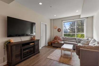 Breakfast Nook Photo of 16 8413 Midtown Way, Chilliwack, BC