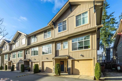 8 20967 76 Avenue, Langley, BC, Langley — Townhouse for sale