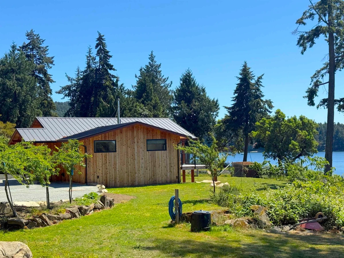 Family Room Photo of 479 Montague Park Road, Galiano Island, BC