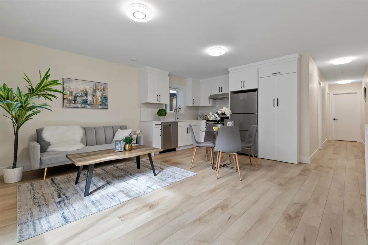 Staircase Photo of 20158 82 Avenue, Langley, BC