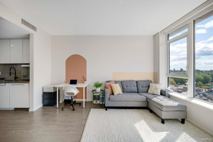 913 3333 Brown Road, Richmond, BC, Richmond — Apartment/Condo for sale