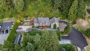 1722 East Road, Anmore, BC