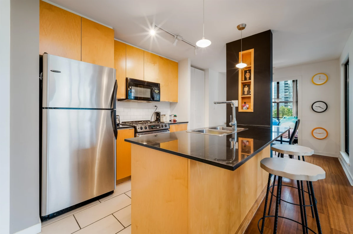Pantry Photo of 506 989 Beatty Street, Vancouver, BC