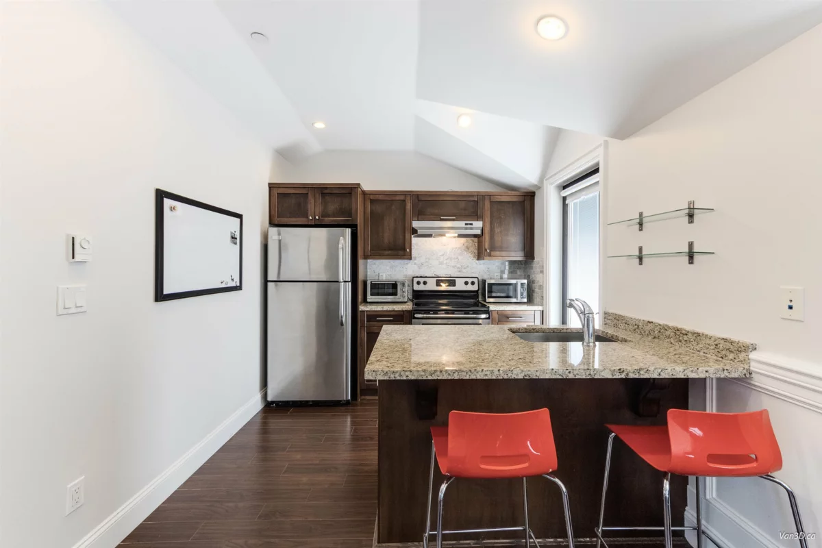 Outdoor Kitchen Photo of 4698 W 11th Avenue, Vancouver, BC