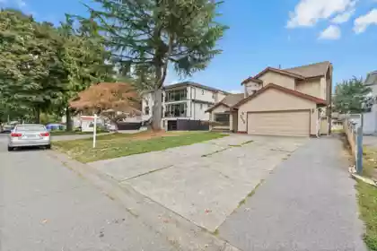 7008 129a Street, Surrey, BC, Surrey — Single Family Residence for sale