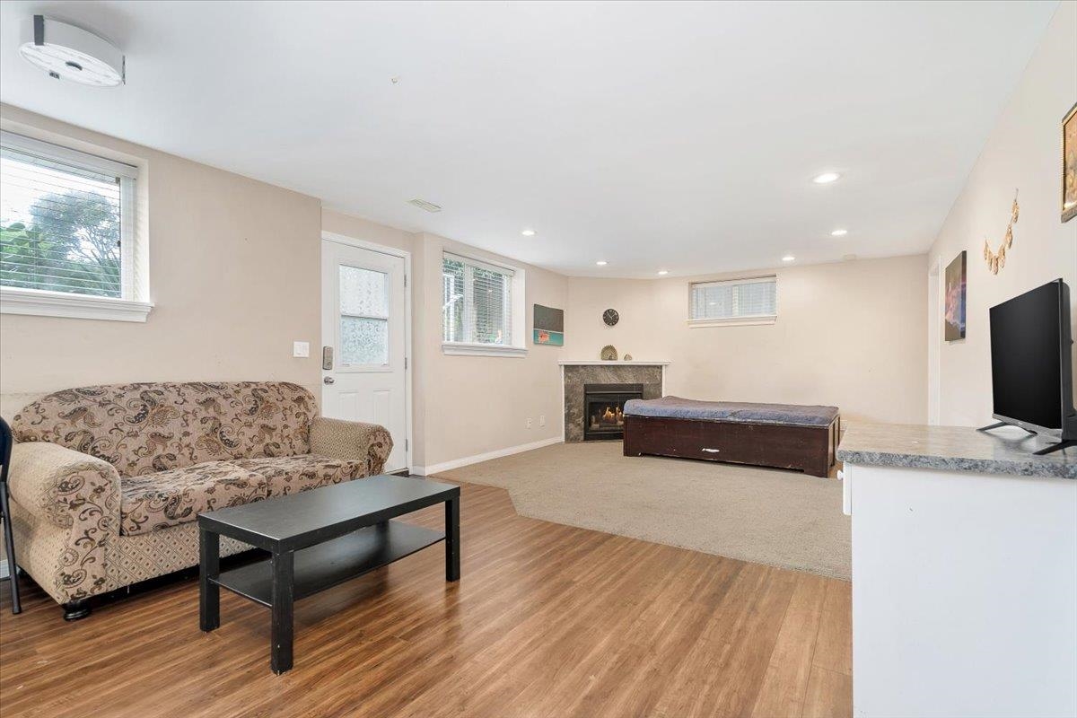 Laundry Room Photo of 5061 223a Street, Langley, BC