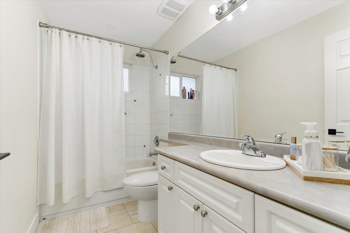 Office / Den Photo of 5061 223a Street, Langley, BC