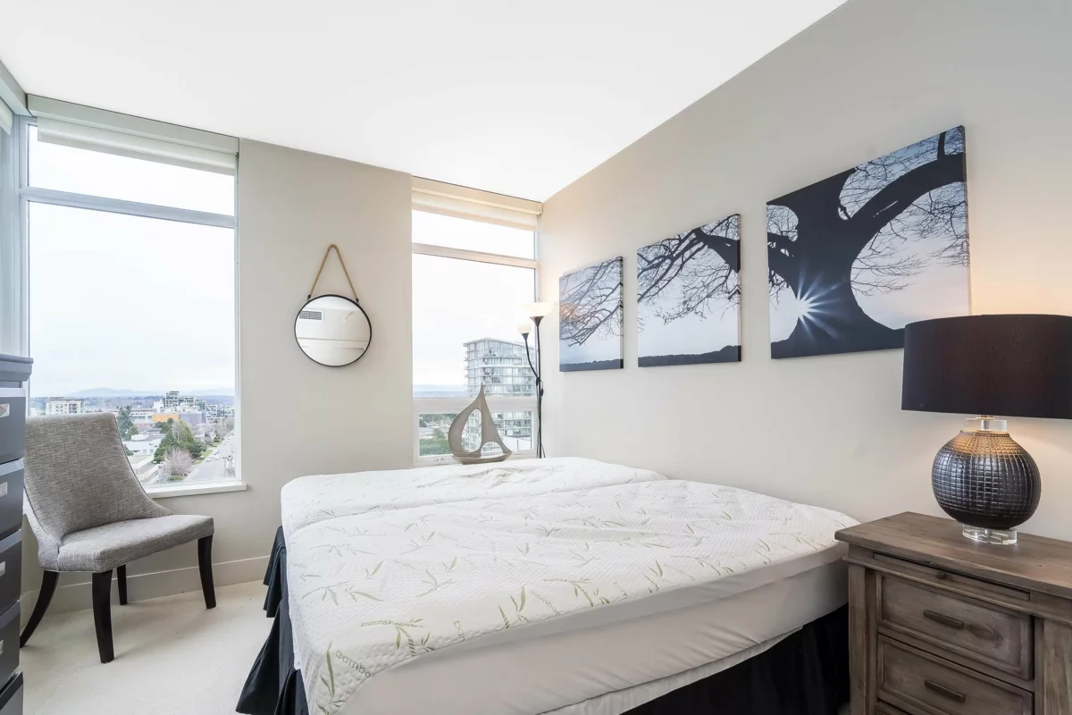 Office / Den Photo of 1106 15152 Russell Avenue, White Rock, BC