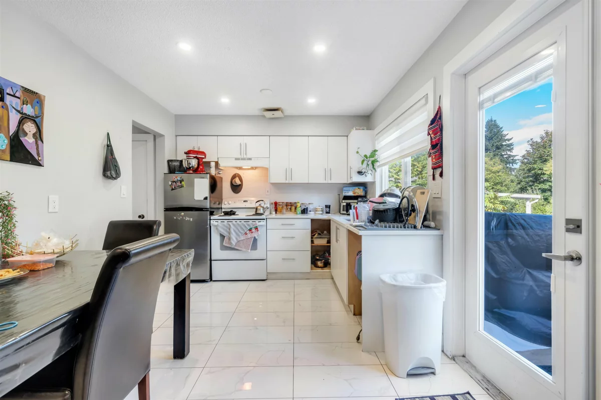 Dining Area Photo of 1677 Eastern Drive, Port Coquitlam, BC