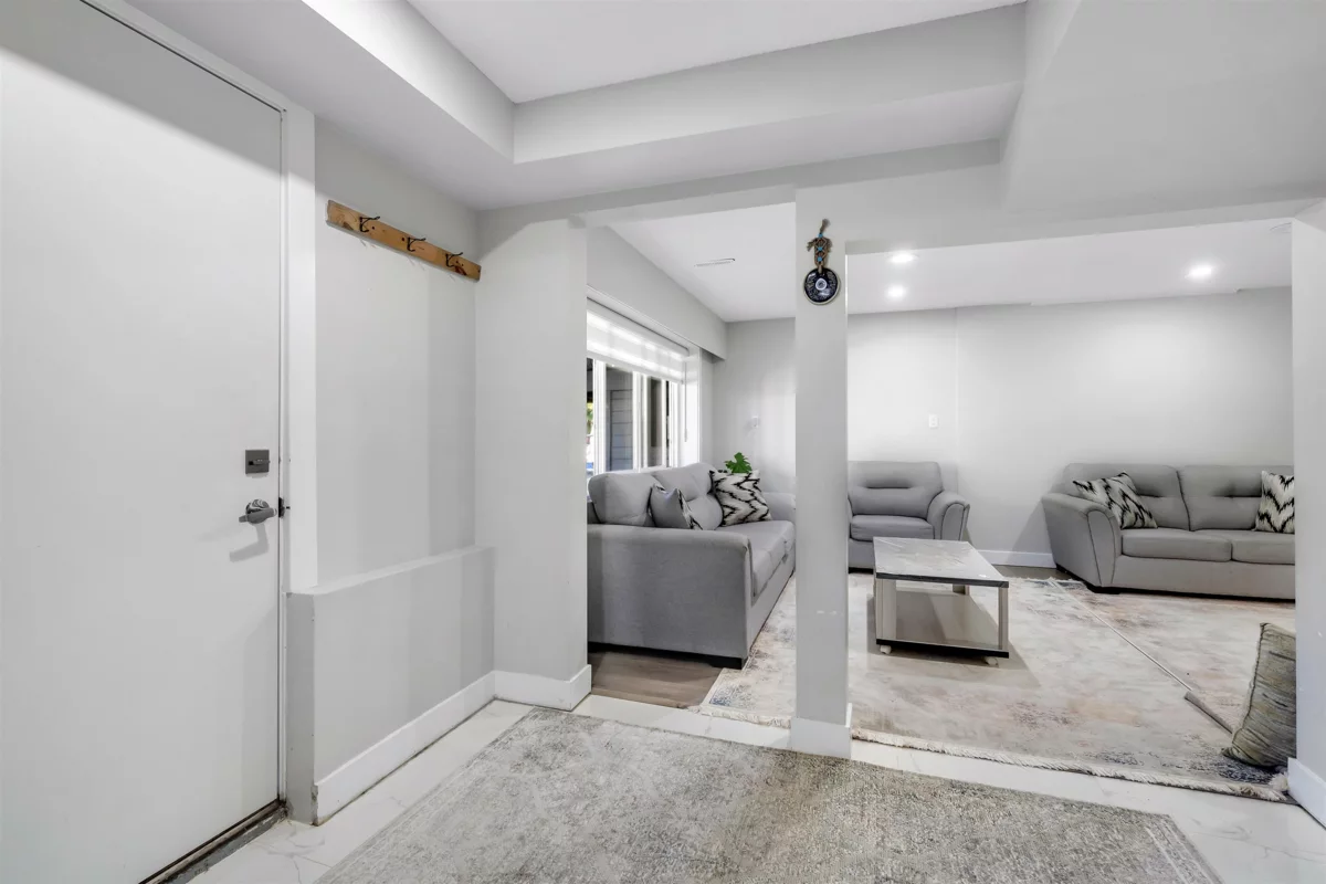 Family Room Photo of 1677 Eastern Drive, Port Coquitlam, BC