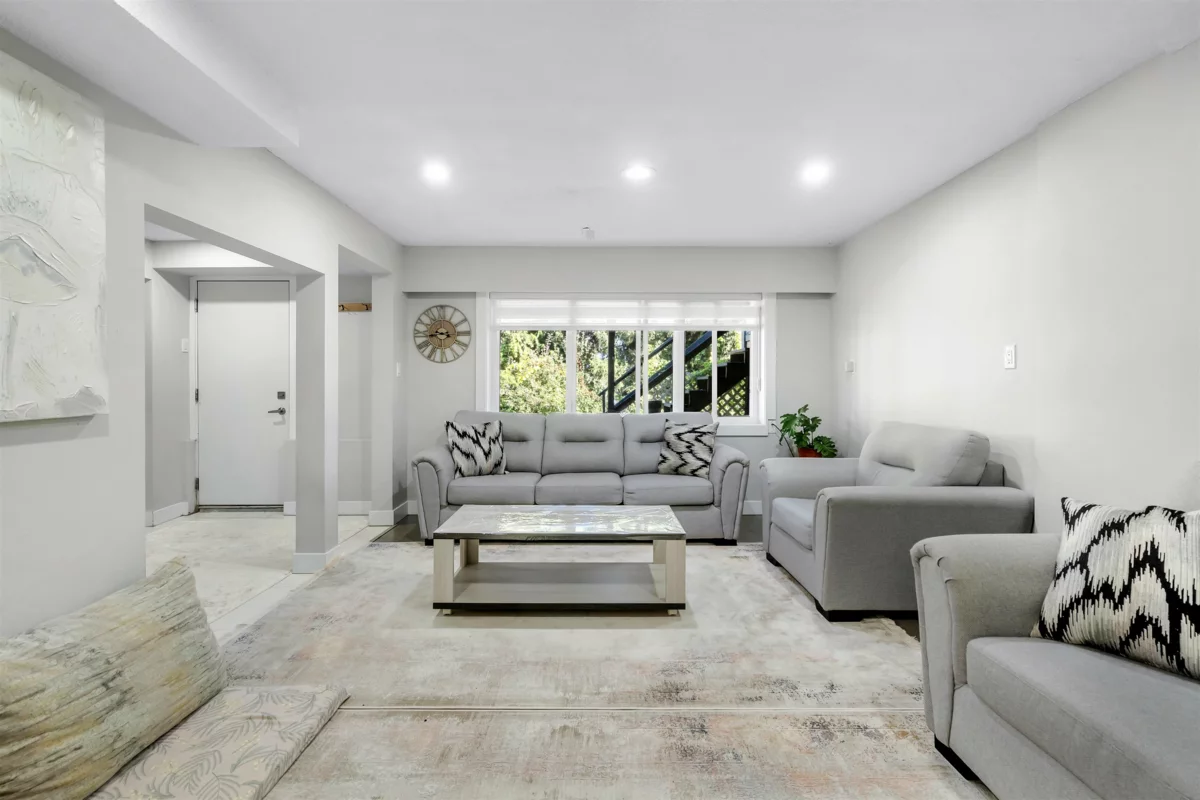 Living Room Photo of 1677 Eastern Drive, Port Coquitlam, BC