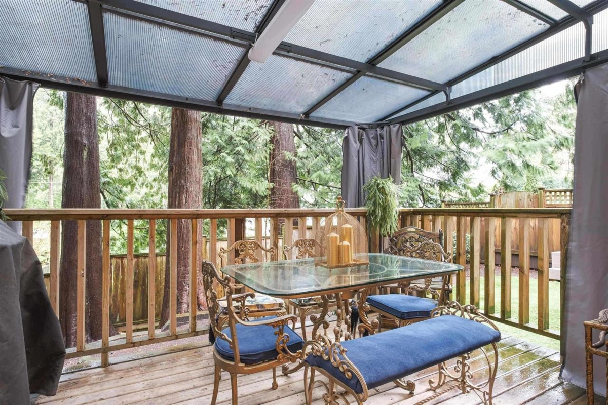 Bedroom 3 Photo of 6780 Marine Drive, West Vancouver, BC