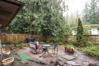 Laundry Room Photo of 6780 Marine Drive, West Vancouver, BC