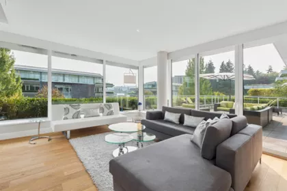 201 908 Keith Road, West Vancouver, BC, West Vancouver — Apartment/Condo for sale
