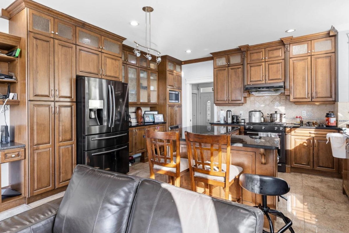 Bedroom 2 Photo of 10302 Main Street, Delta, BC