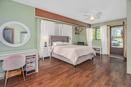 Basement Recreation Room Photo of 26559 58 Avenue, Langley, BC