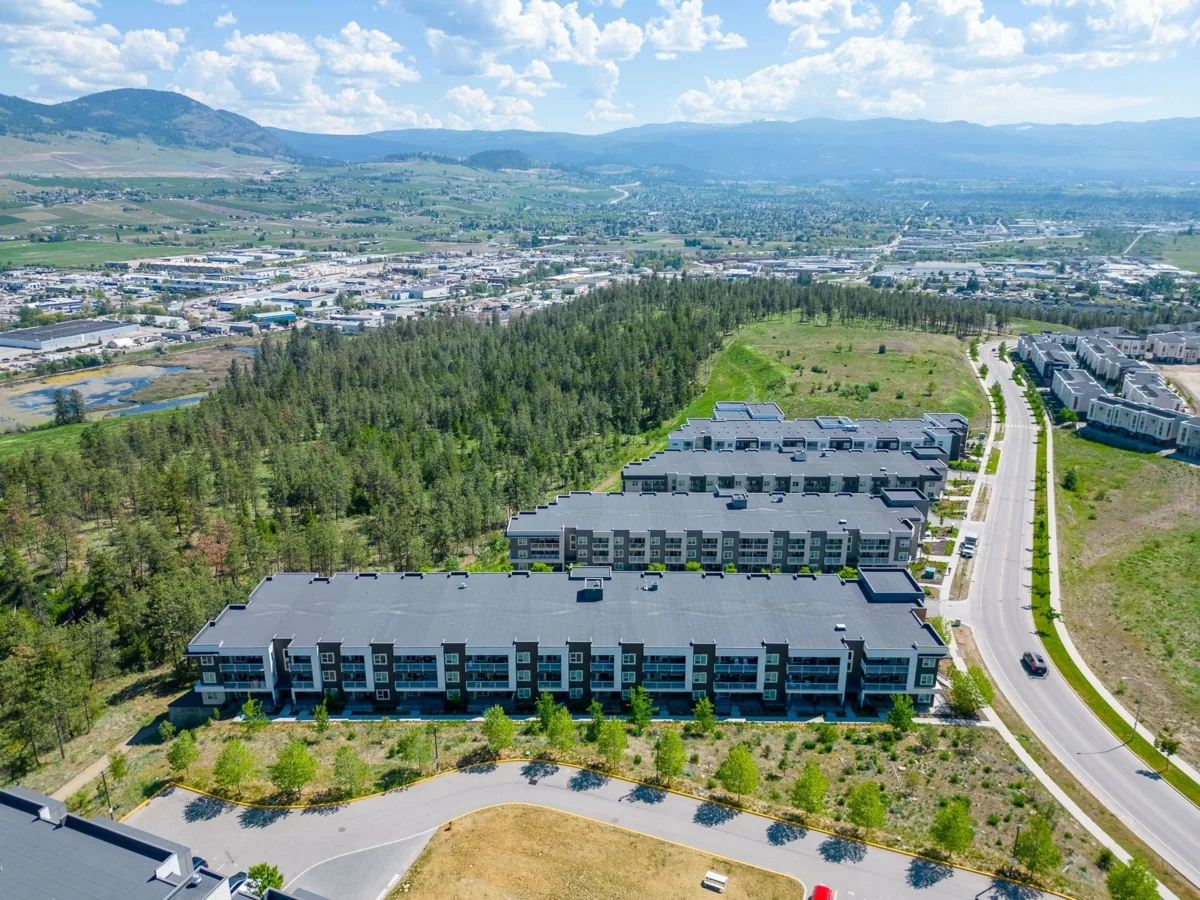 Neighborhood Park Photo Near 203 725 Academy Way, No City Value, BC