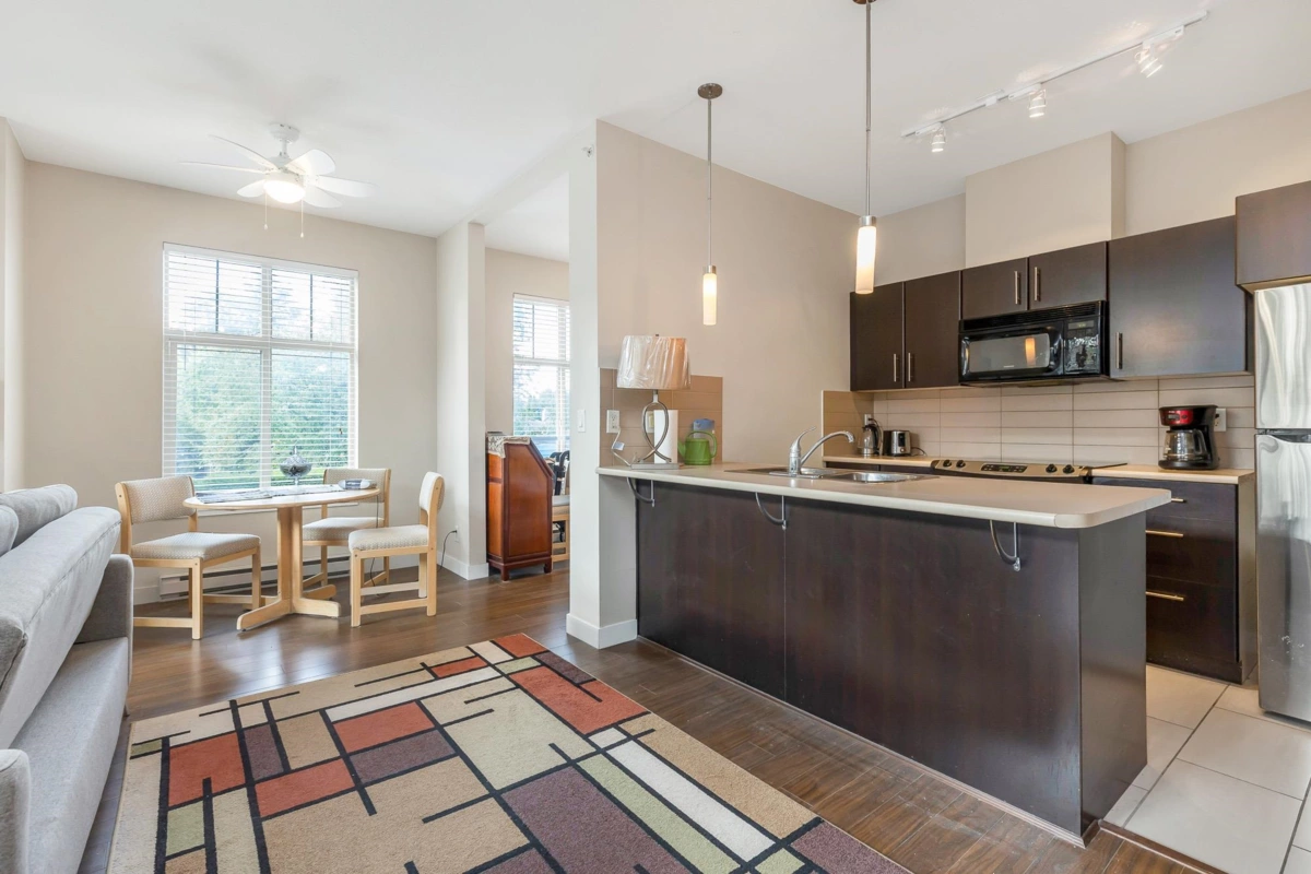 Bedroom 3 Photo of 216 33546 Holland Avenue, Abbotsford, BC