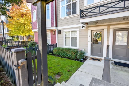 3 20852 77a Avenue, Langley, BC, Langley — Townhouse for sale