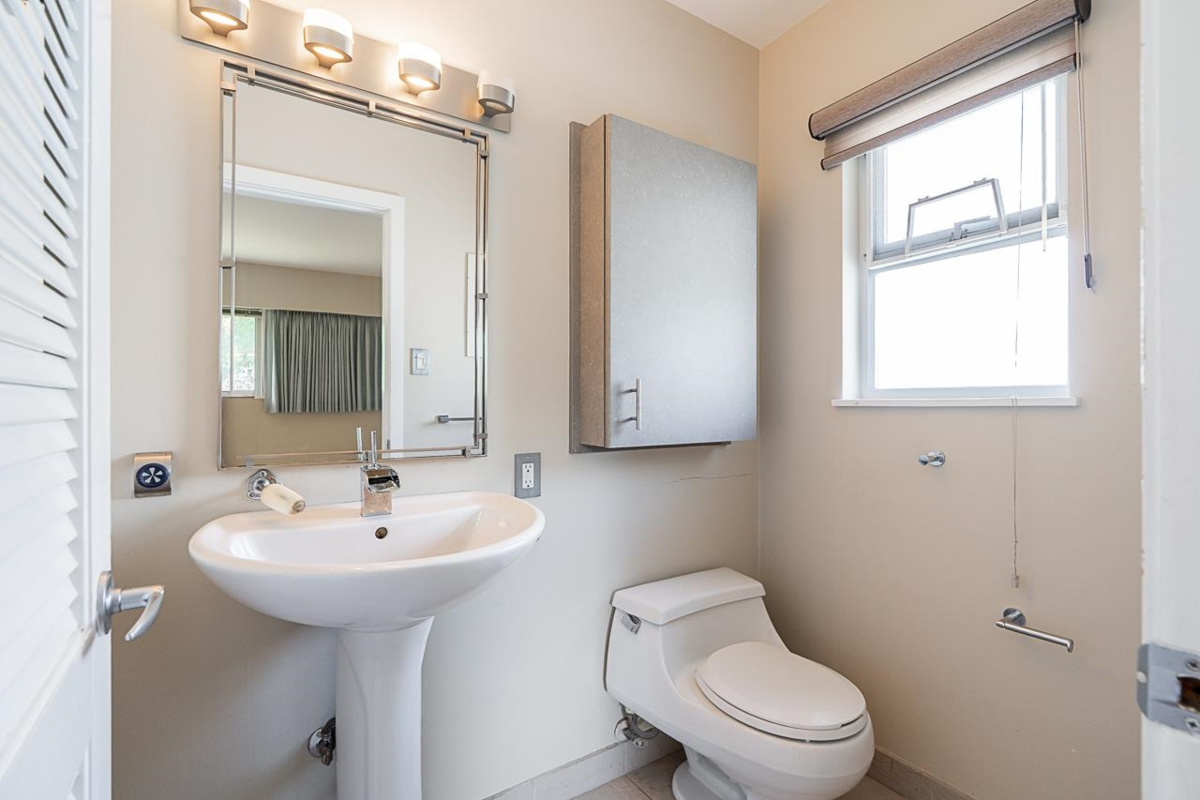 Loft / Bonus Room Photo of 6637 Ash Street, Vancouver, BC