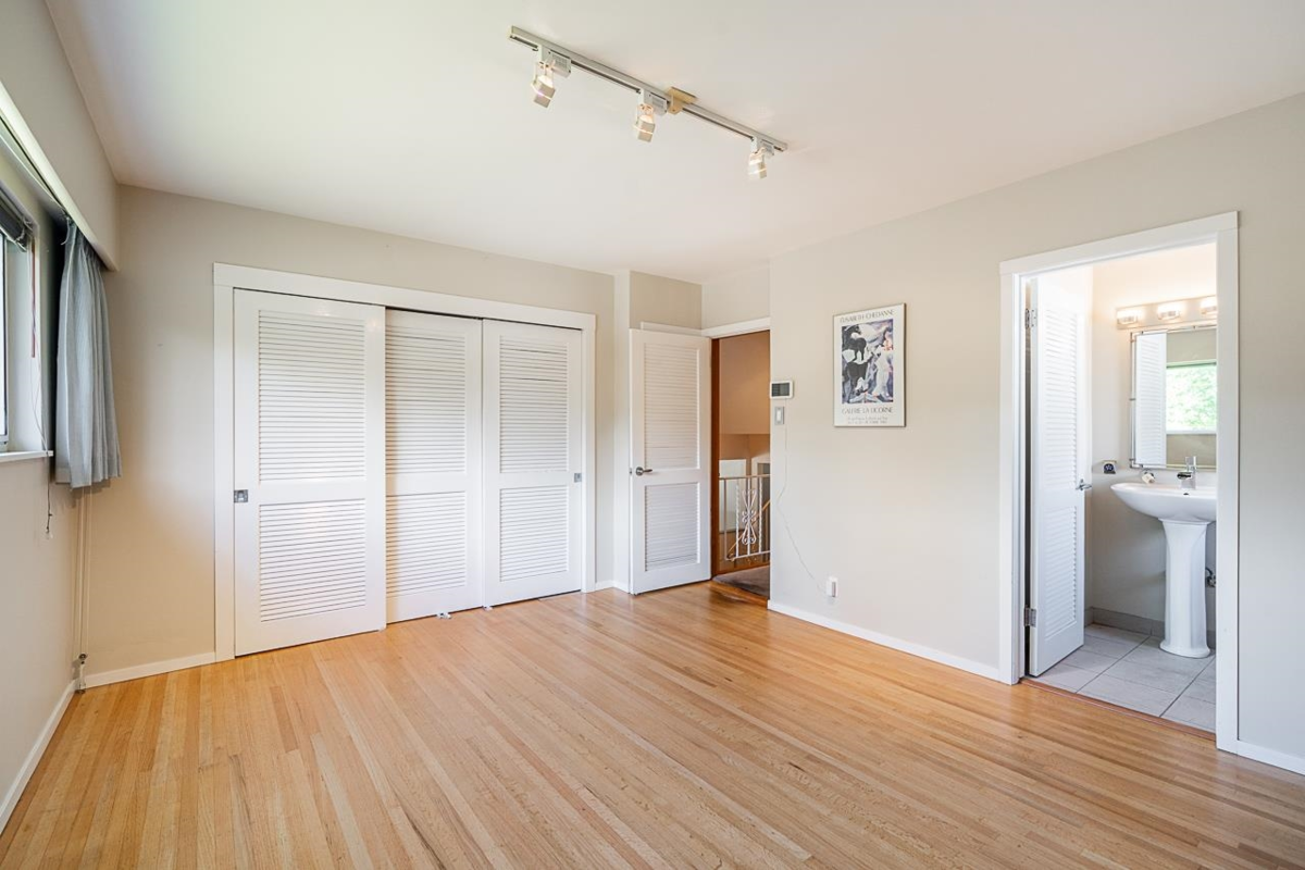 Office / Den Photo of 6637 Ash Street, Vancouver, BC