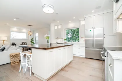 Breakfast Nook Photo of 15777 Wills Brook Way, Surrey, BC