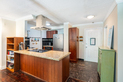 229 202 Westhill Place, Port Moody, BC, Port Moody — Apartment/Condo for sale