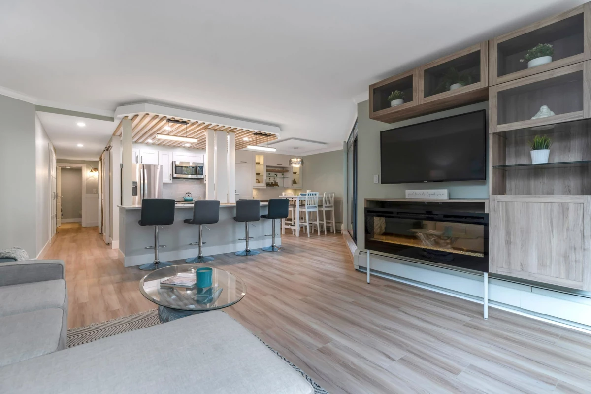 Office / Den Photo of 402 1480 Foster Street, White Rock, BC