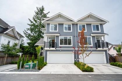 2 2525 156 Street, Surrey, BC, Surrey — Townhouse for sale