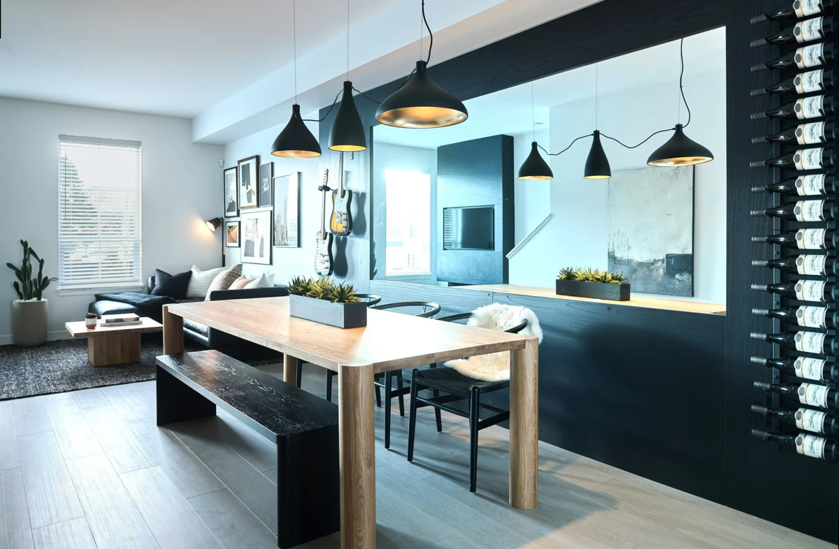 Exterior Front Photo of 13 2886 Montrose Avenue, Abbotsford, BC