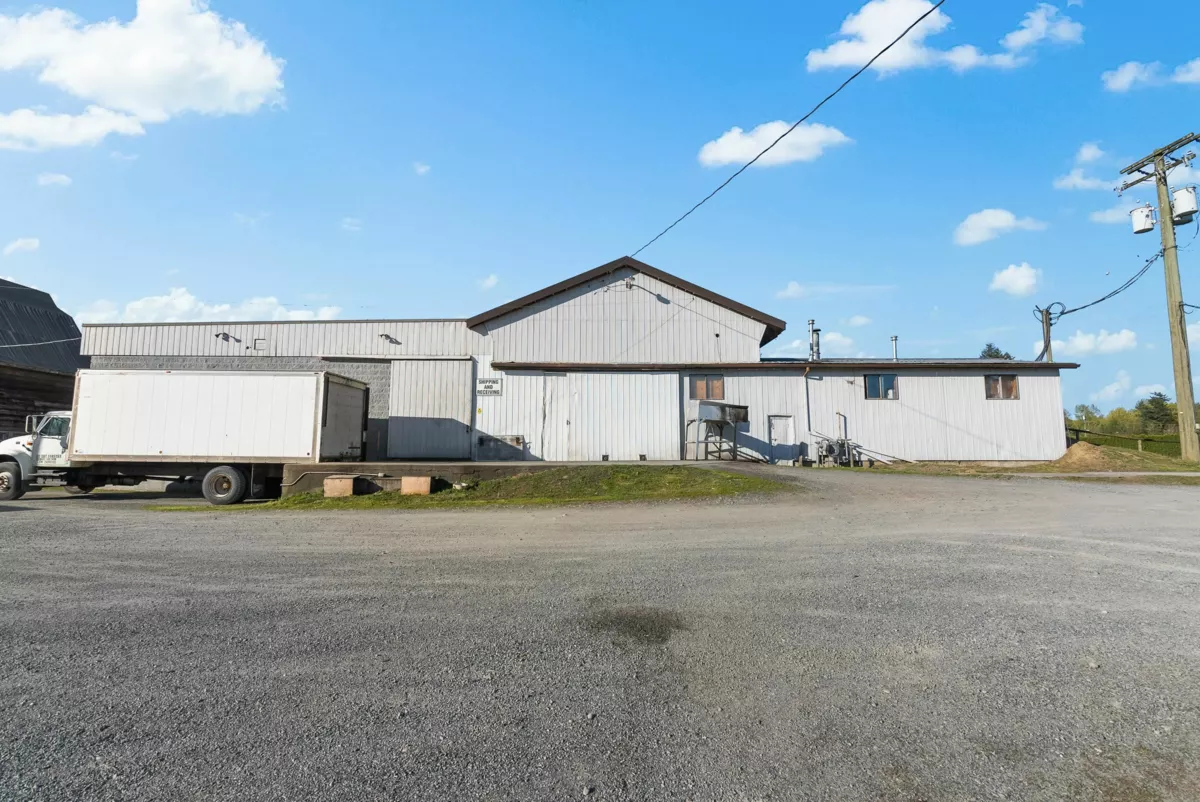Dining Area Photo of 711 256 Street, Langley, BC