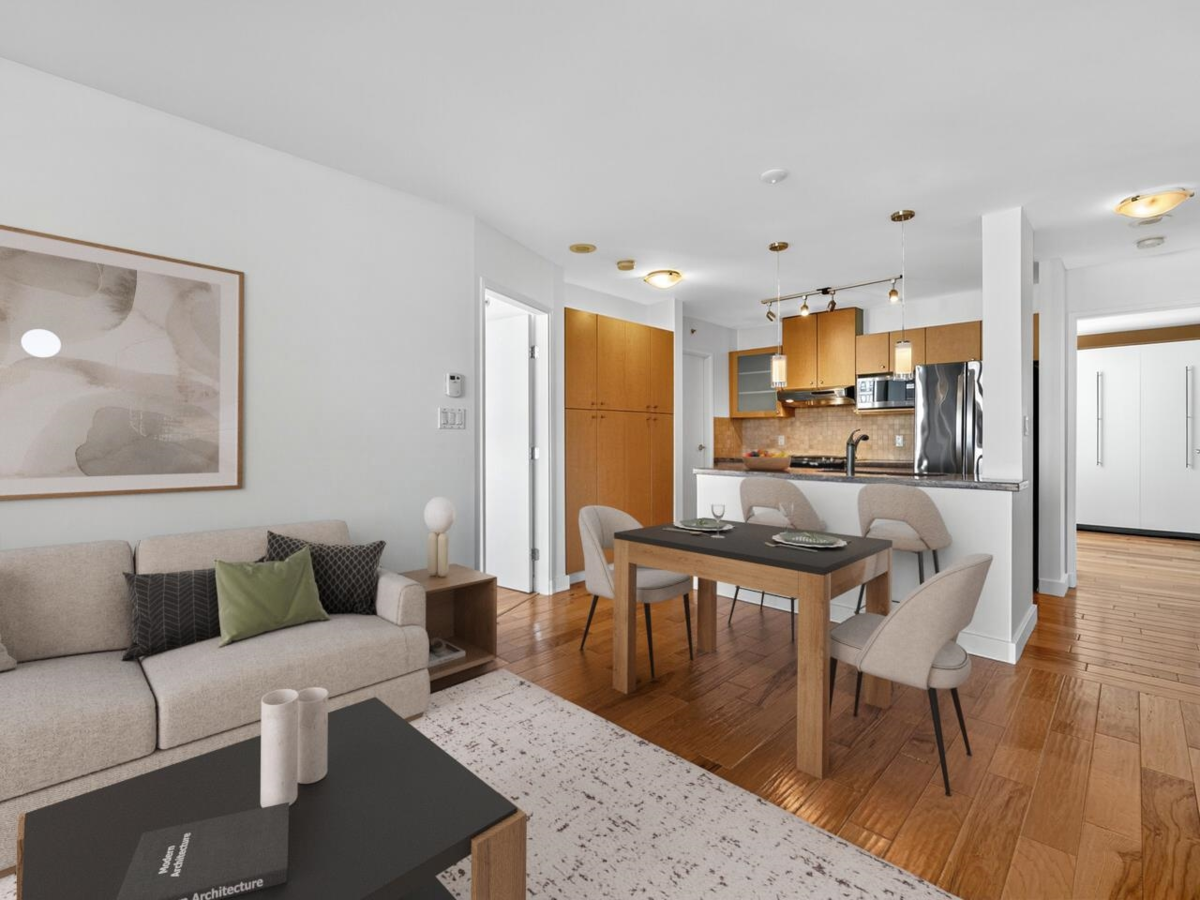 Living Room Photo of 907 124 W 1st Street, North Vancouver, BC