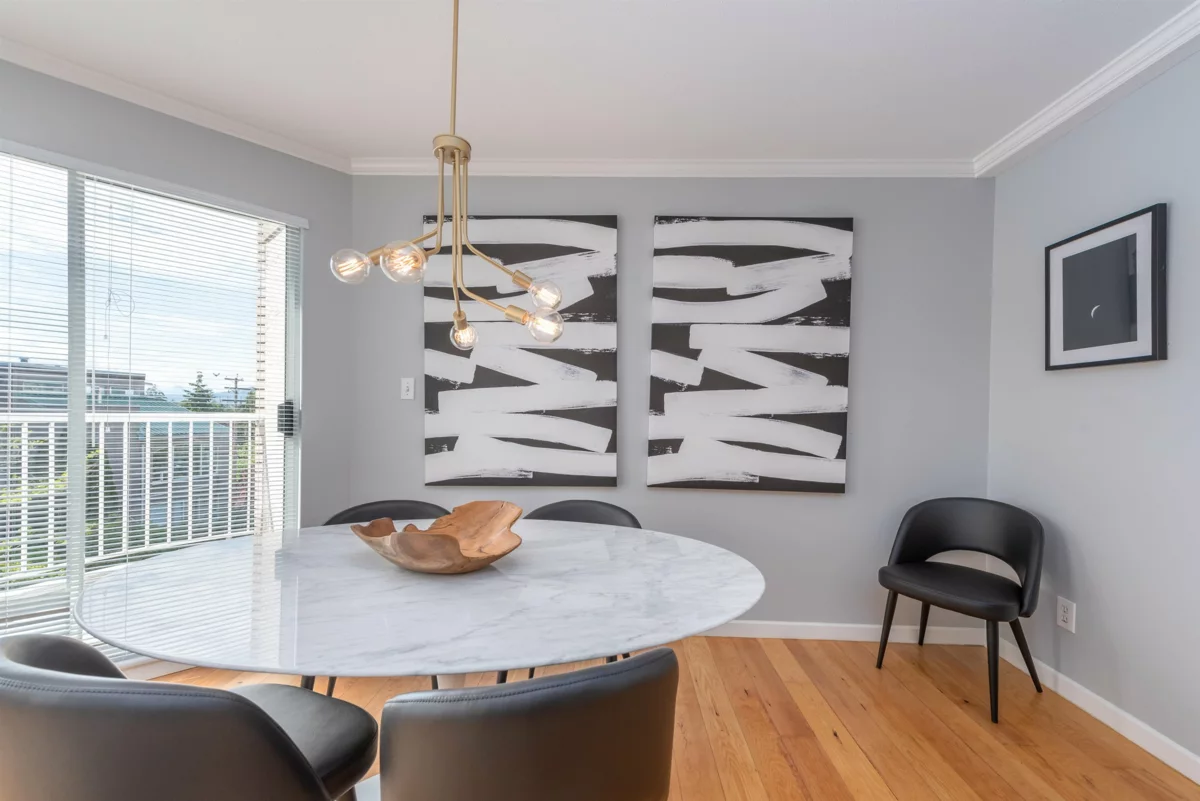 Entry Foyer Photo of 208 788 W 8th Avenue, Vancouver, BC