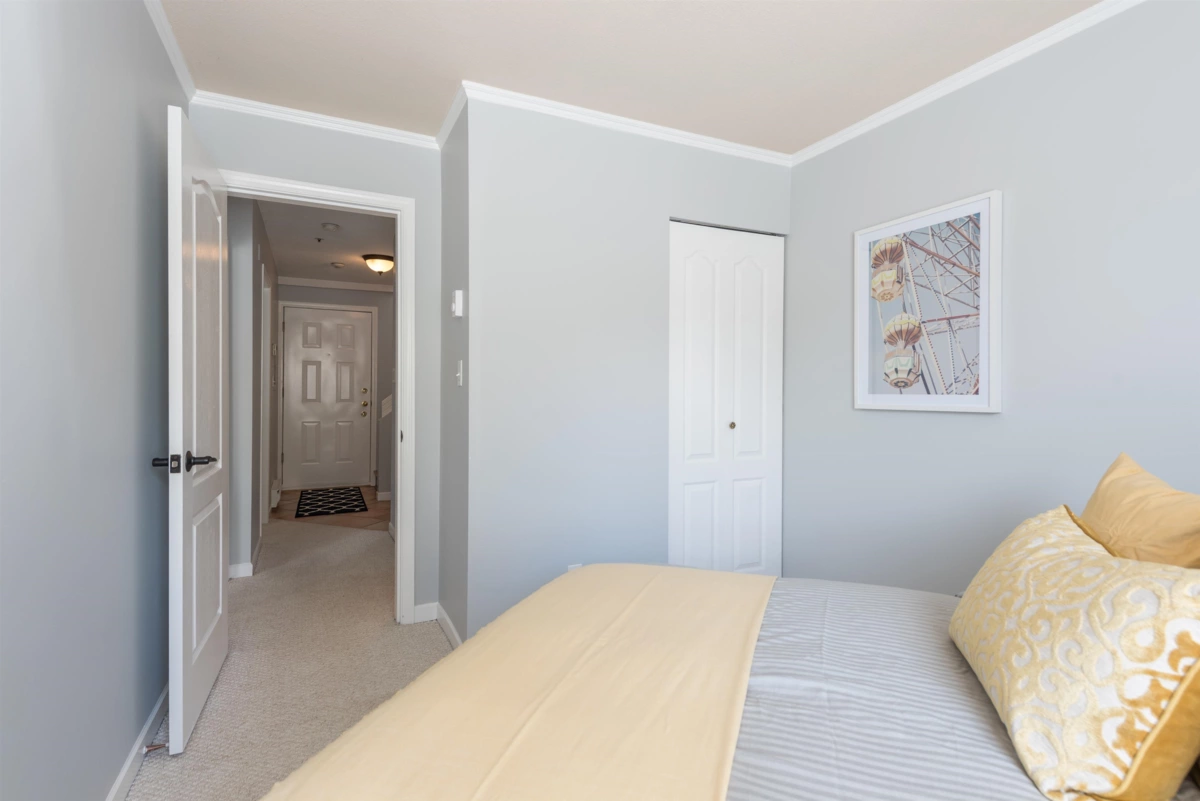 Family Room Photo of 208 788 W 8th Avenue, Vancouver, BC