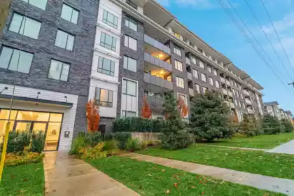 407 13623 81a Avenue, Surrey, BC, Bear Creek Green Timbers — 1 bed apartment/condo for sale