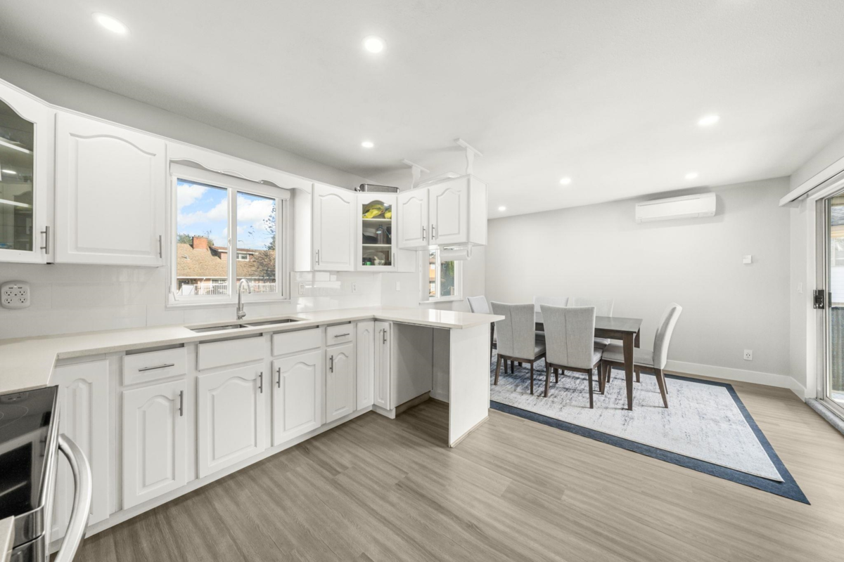 Guest Bathroom Photo of 8782 143a Street, Surrey, BC