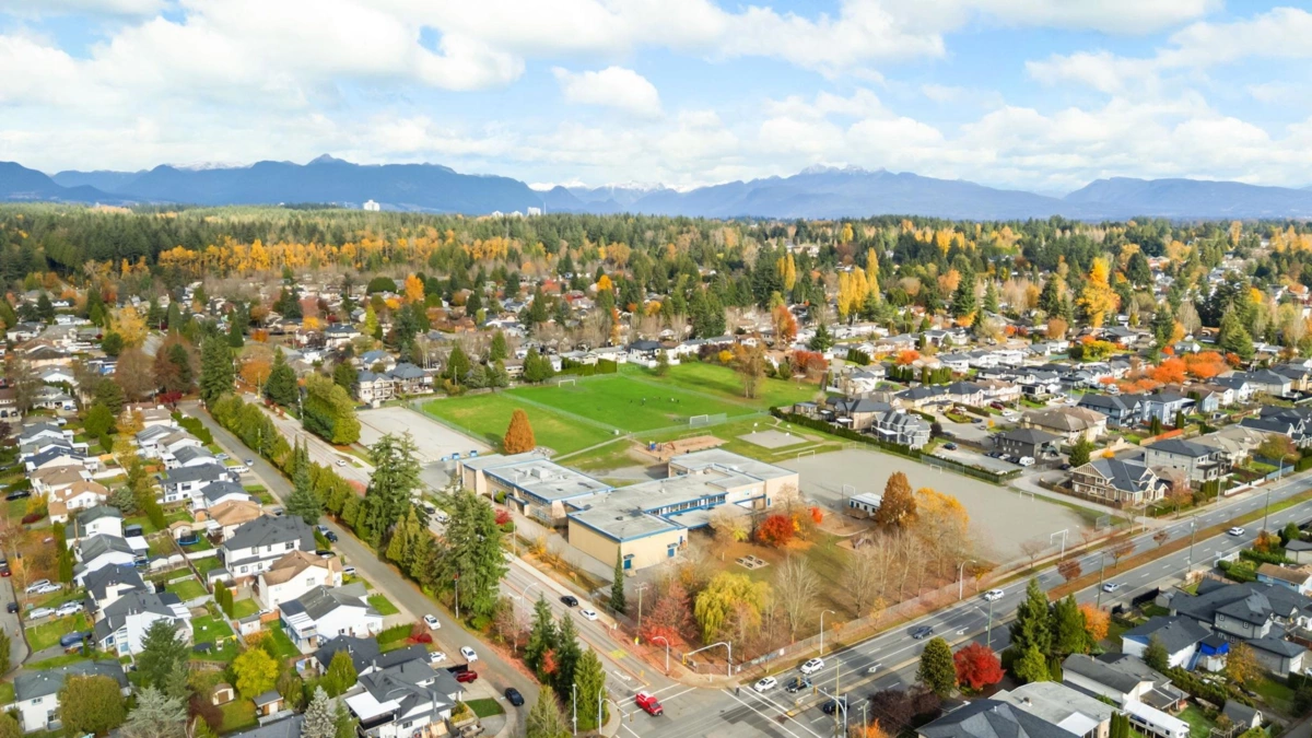 Hallway Photo of 8782 143a Street, Surrey, BC