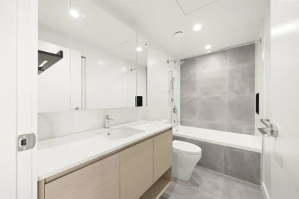 Primary Bathroom Photo of 3705 13745 George Junction, Surrey, BC