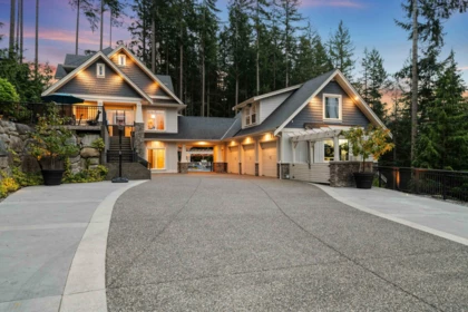 1462 Crystal Creek Drive, Anmore, BC, Anmore — Single Family Residence for sale