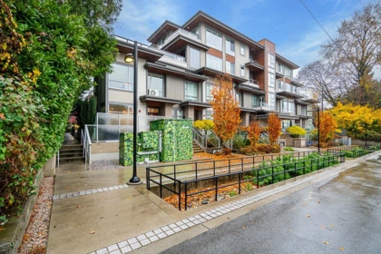 5413 Lougheed Hwy, Burnaby, BC, Burnaby — Townhouse for sale