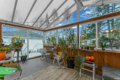 Entry Foyer Photo of 1579 136 Street, Surrey, BC
