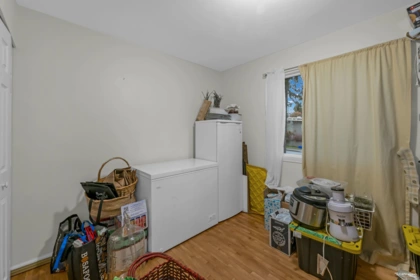 Powder Room Photo of 1579 136 Street, Surrey, BC