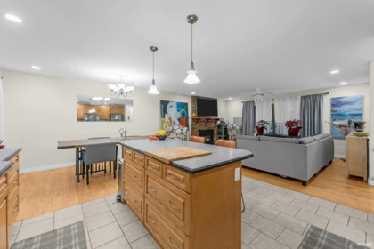 Primary Bathroom Photo of 1579 136 Street, Surrey, BC